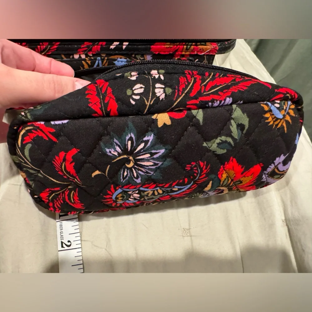 Vera Bradley 4 Piece Cosmetic Set - Venetian Paisley/Flowers